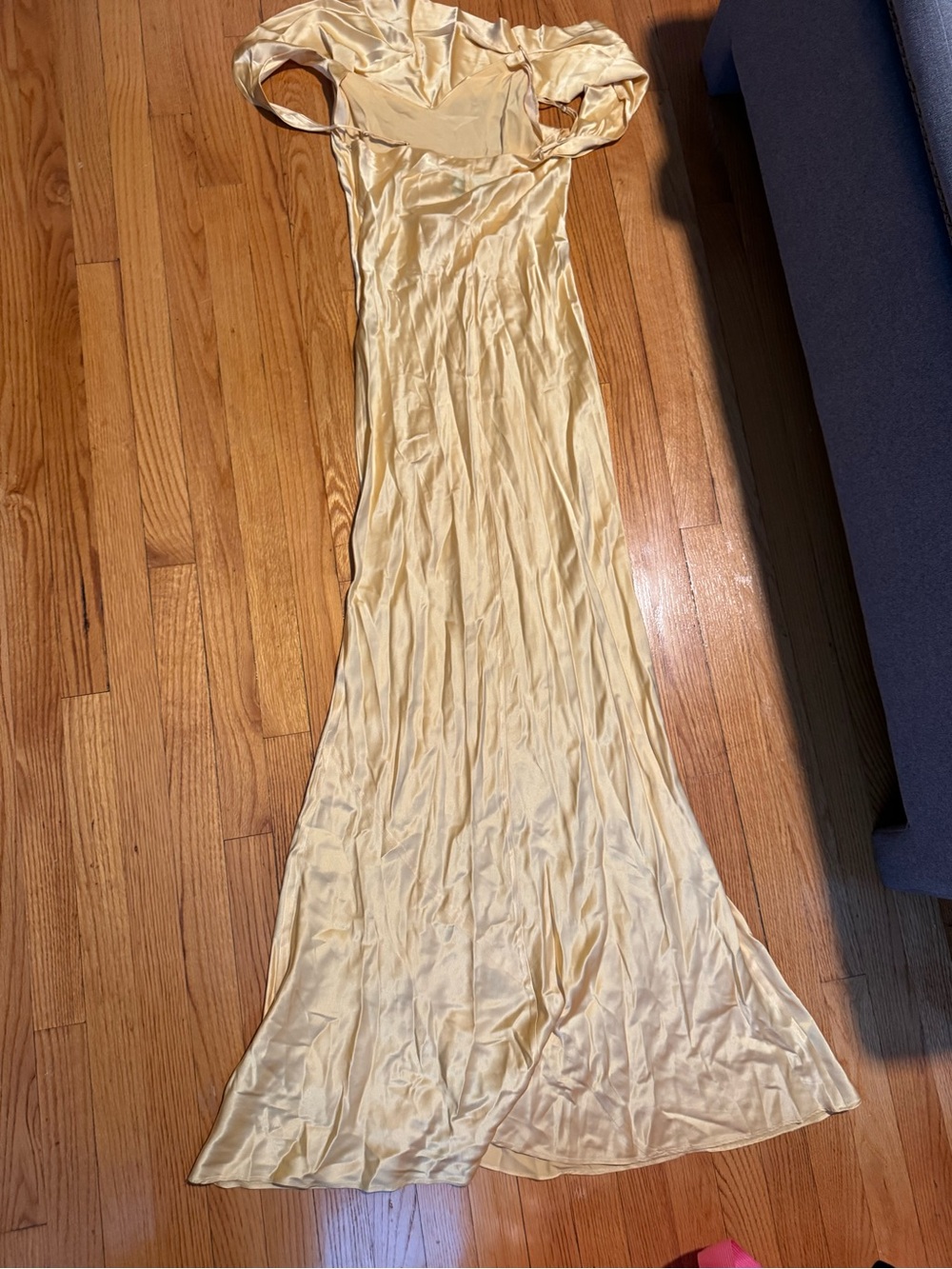 Reformation Butter Yellow Off the shoulder gown - Picture 2 of 2